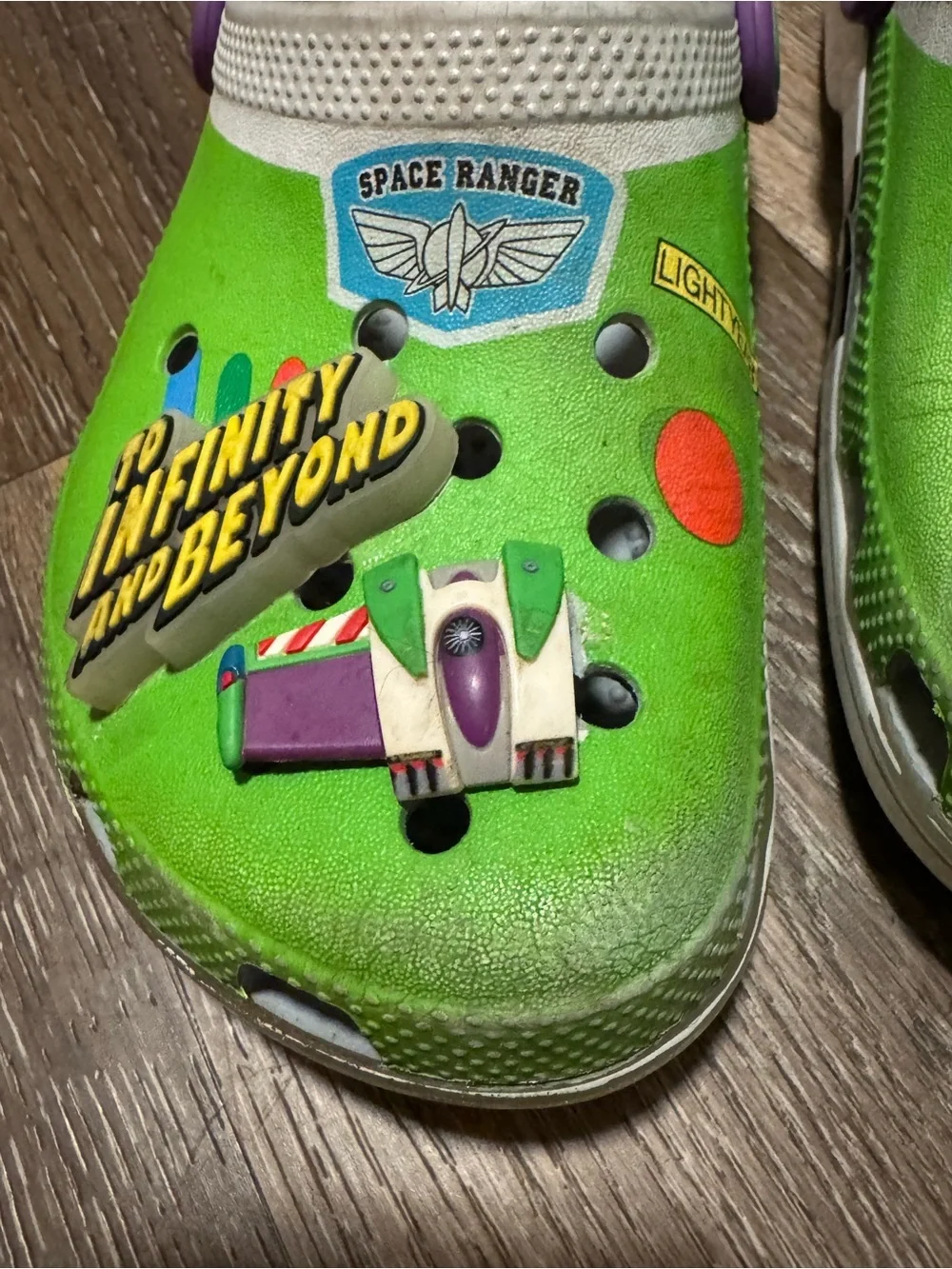 CROCS Toy Story Buzz Lightyear - Youth Size J3